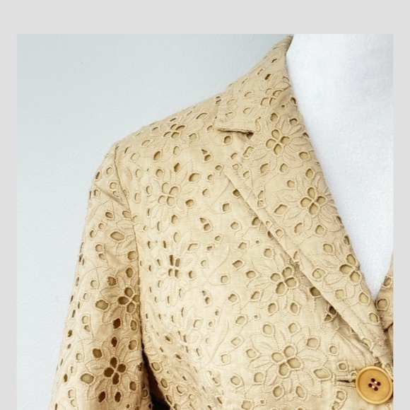 Talbots Lightweight Blazer Eyelet Detail 100% Cotton Button Front Jacket Taupe 6 - Picture 7 of 9